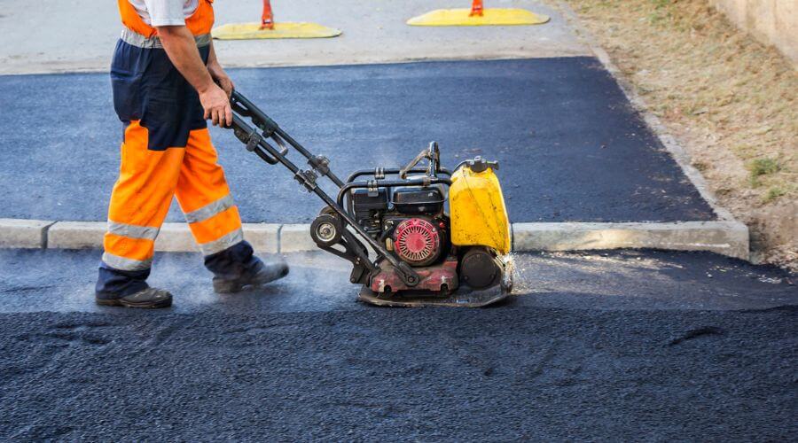 Professional gutter cleaning in Felton, PA